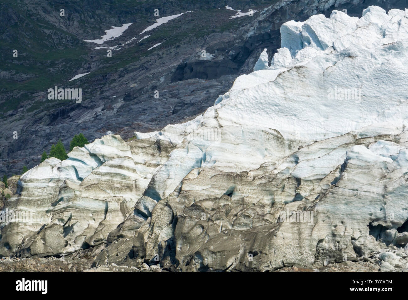 Una vista maestosa del Glacier des Bossons. Alpi. Chamonix. Foto Stock