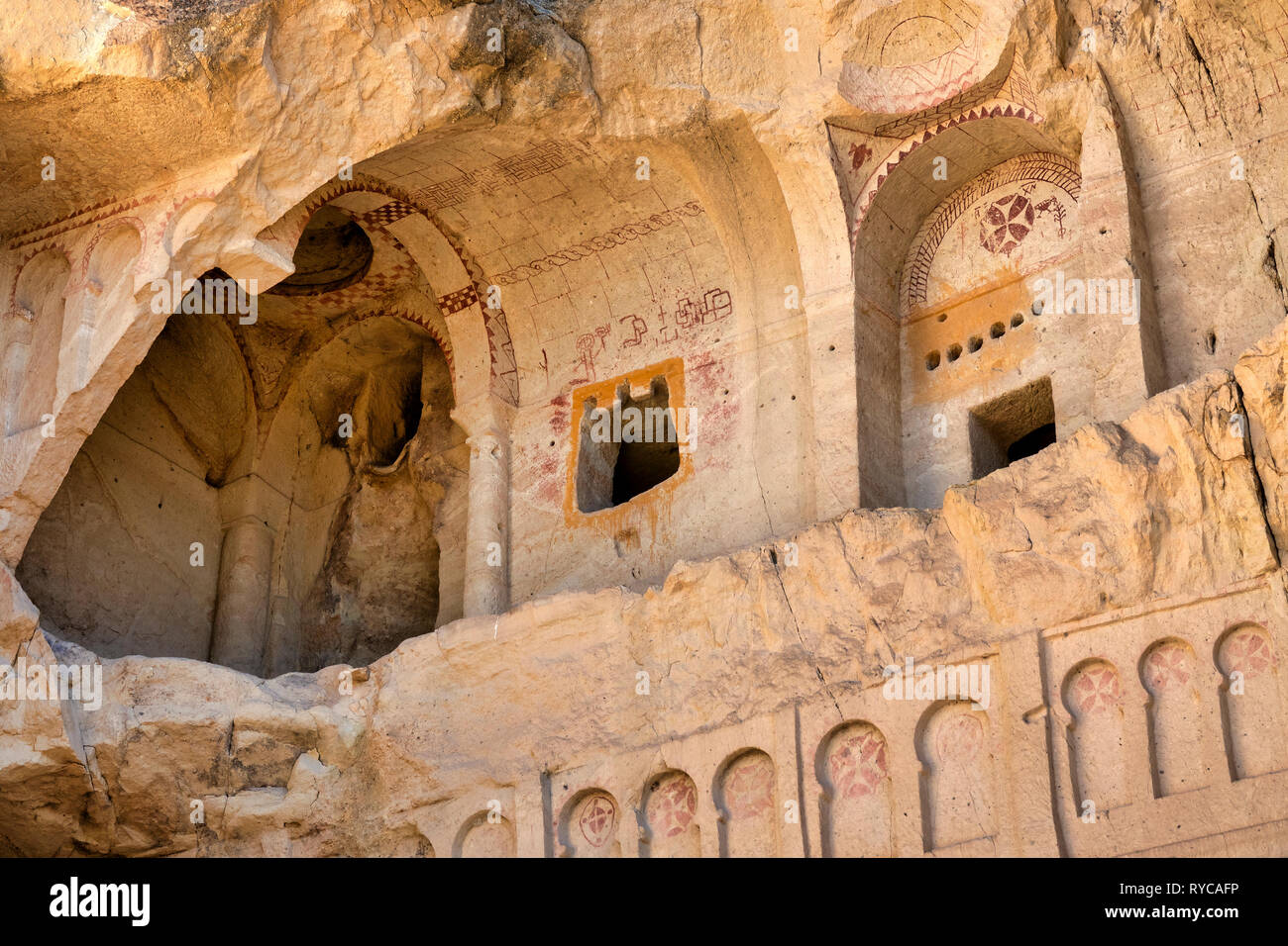 Karanlik Kilise (la chiesa oscura) a Goreme Open Air Museum, Goreme, Cappadocia, Turchia Foto Stock