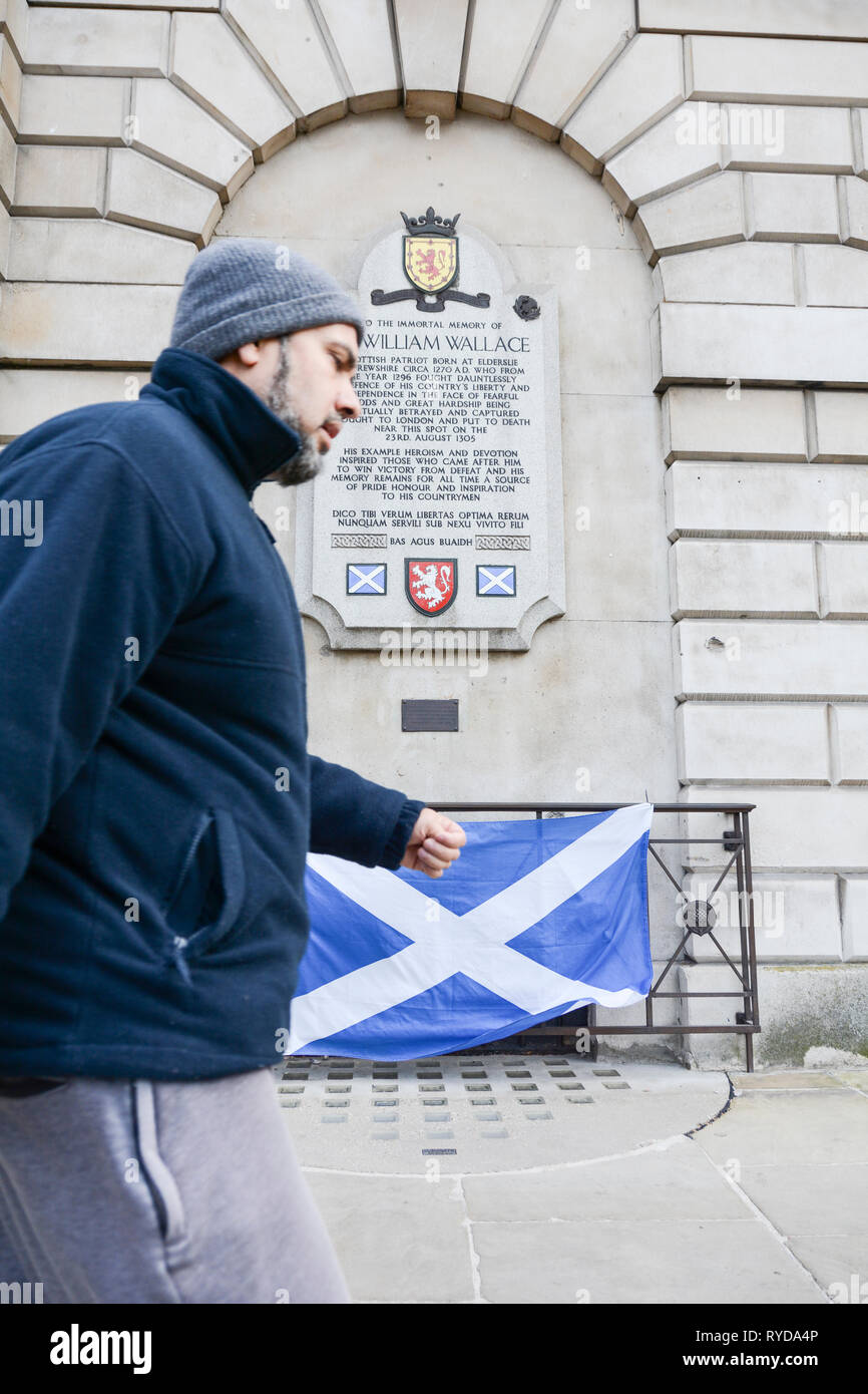 Memorial e il sito di esecuzione dell'eroe scozzese Braveheart, William Wallace, Smithfield, London, Regno Unito Foto Stock