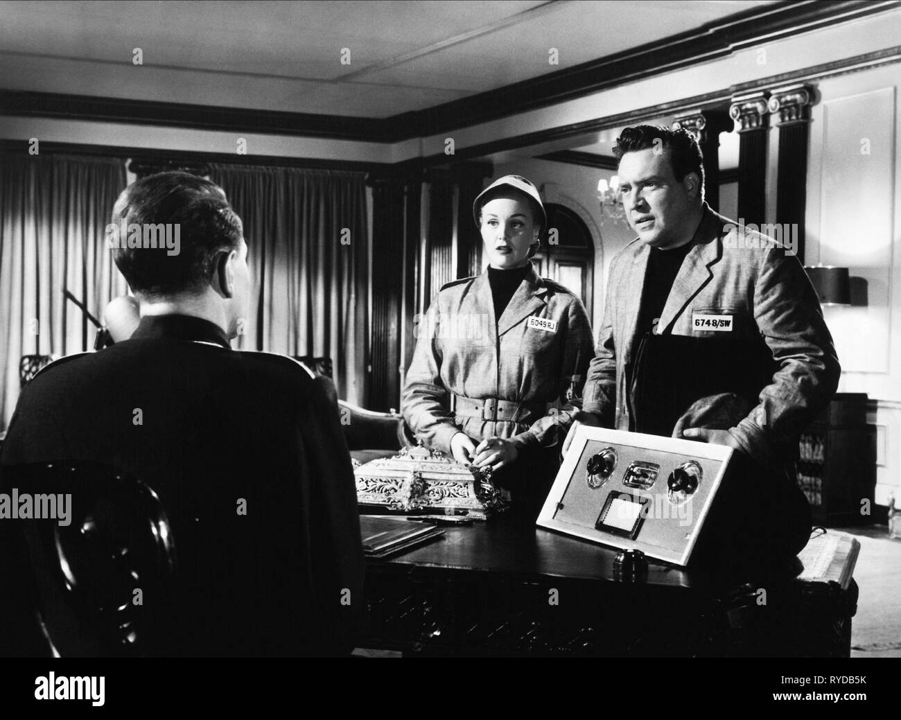 MICHAEL REDGRAVE, JAN STERLING, Edmond O'Brien, 1984, 1956 Foto Stock