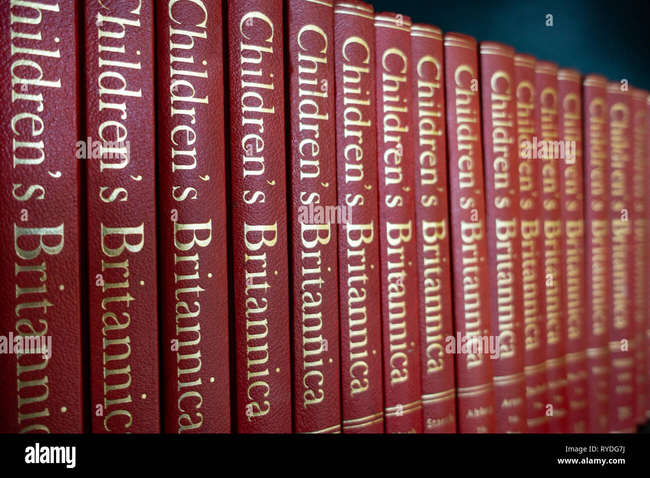 Set di Childrens Enciclopedia Britannica Red Libri Foto Stock