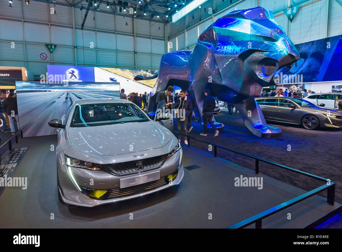 Ginevra / Svizzera - 9 marzo 2019 : Ginevra International Motor Show, Peugeot e di concetto della legenda Foto Stock