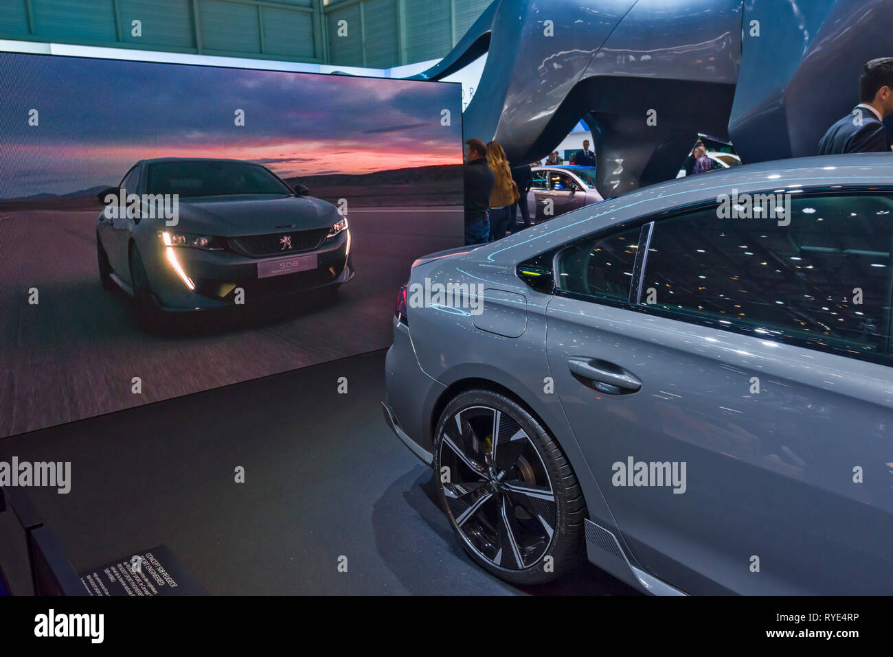Ginevra / Svizzera - 9 marzo 2019 : Ginevra International Motor Show, Peugeot e di concetto della legenda Foto Stock