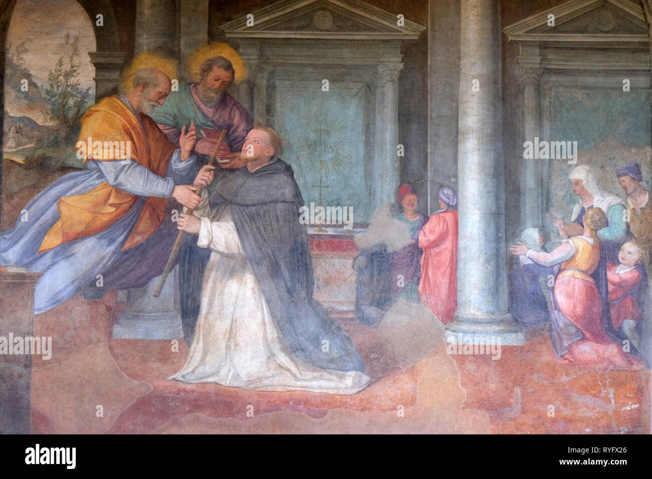 Gli apostoli Pietro e Paolo appaiono a san Domenico, affresco di Santi di Tito del chiostro di Santa Maria Novella principale chiesa dominicana, Firenze Foto Stock