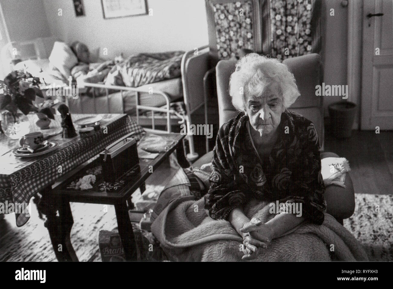 Donne anziane in casa di riposo, Francoforte, Germania Foto Stock