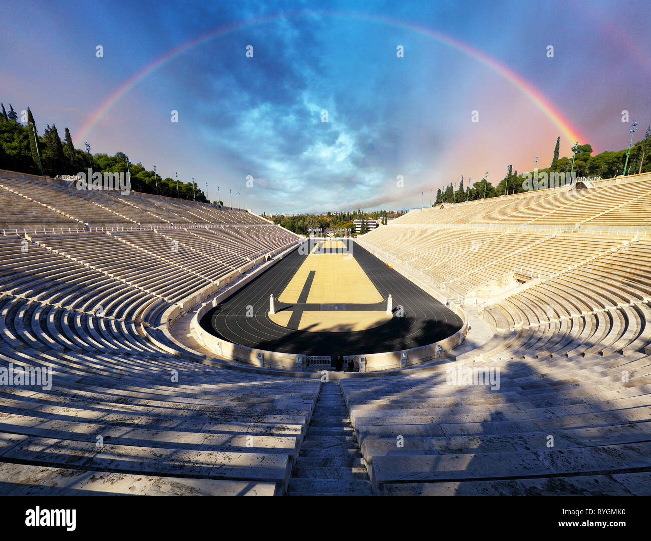 Stadio Panateneico in Atene con arcobaleno, Grecia Foto Stock