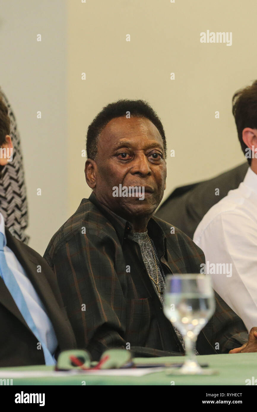 Curitiba, Brasile. Marzo 13, 2019 - Curitiba, ParanÃ, Brasil - Edson Arantes do Nascimento, Pelé, era il mercoledì (13) a Curitiba per avviare, insieme con il governo di ParanÃ¡, campagne per promuovere lo sport. Credito: Geraldo Bubniak/ZUMA filo/Alamy Live News Foto Stock