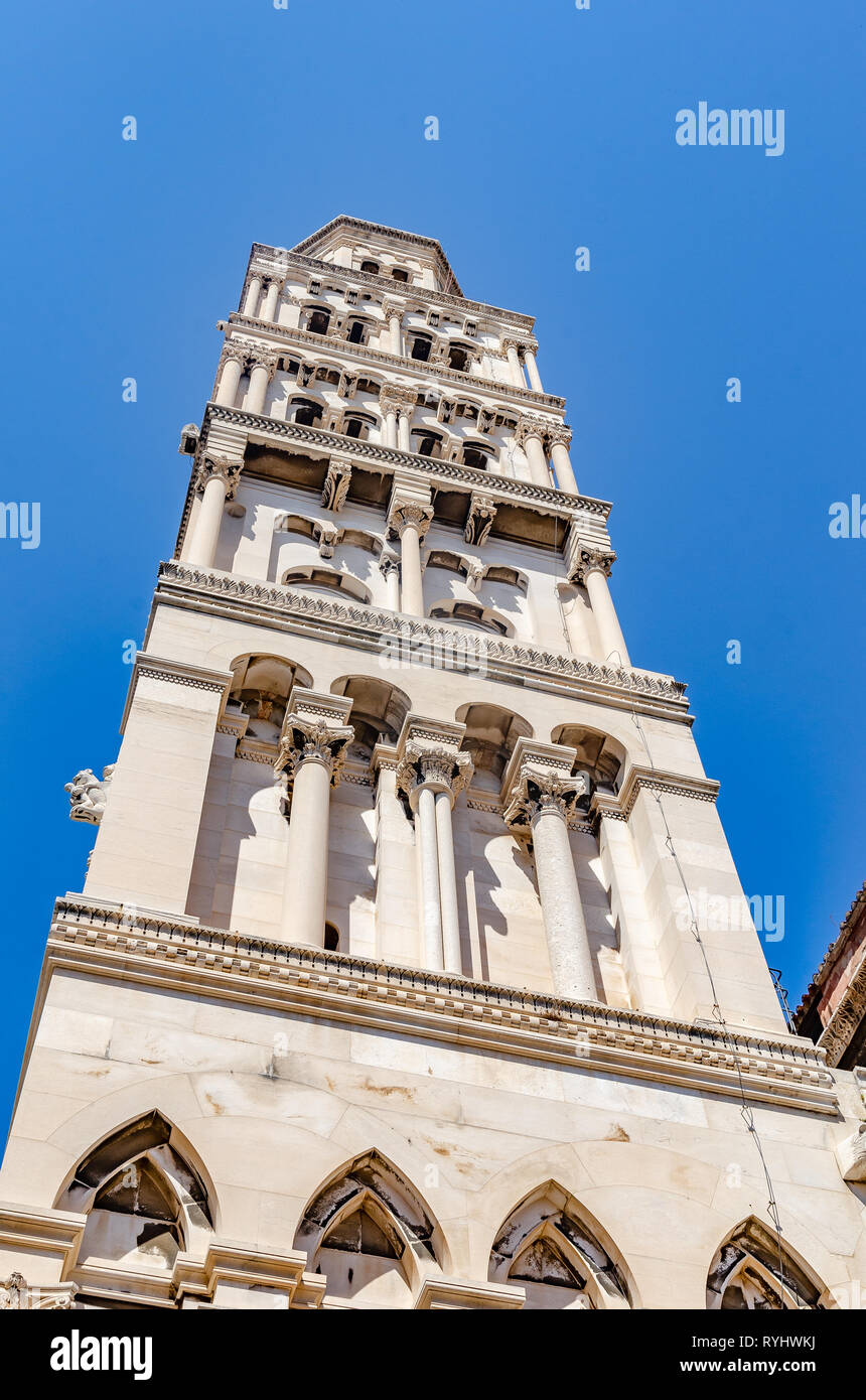 Cattedrale di San Duje e la vecchia città nella città di Spalato. Foto Stock