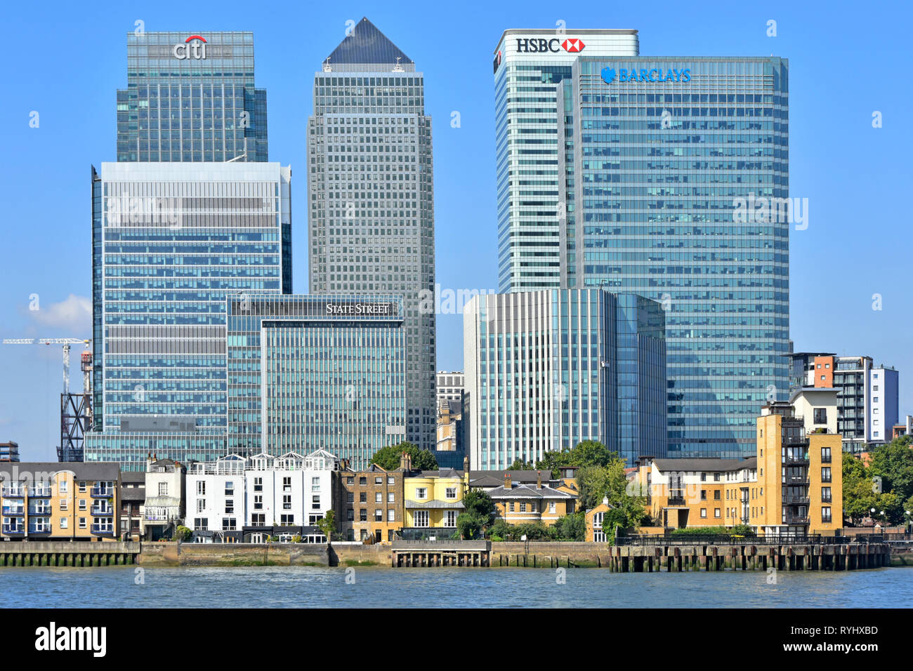 Moderno grattacielo landmark building sul Canary Wharf London Docklands skyline di finanziario distretto bancario HQ Bank office per Barclays HSBC England Regno Unito Foto Stock