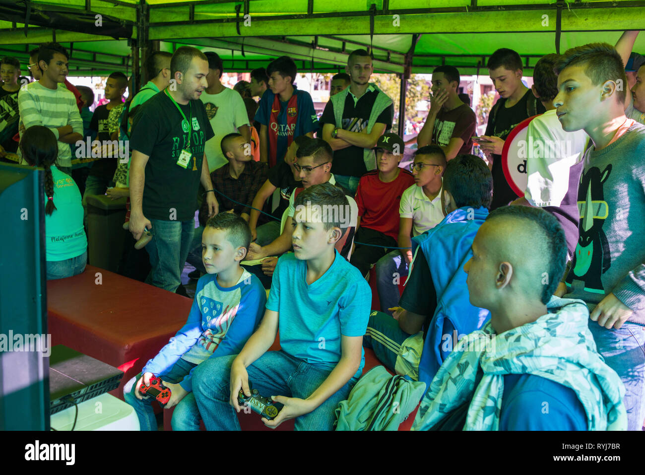 Donmatias, Antioquia, Colombia: video giochi la concorrenza. Foto Stock