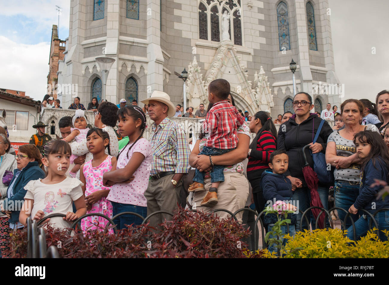 Donmatias, Antioquia, Colombia: Cabalgata, Parque Principal. Foto Stock