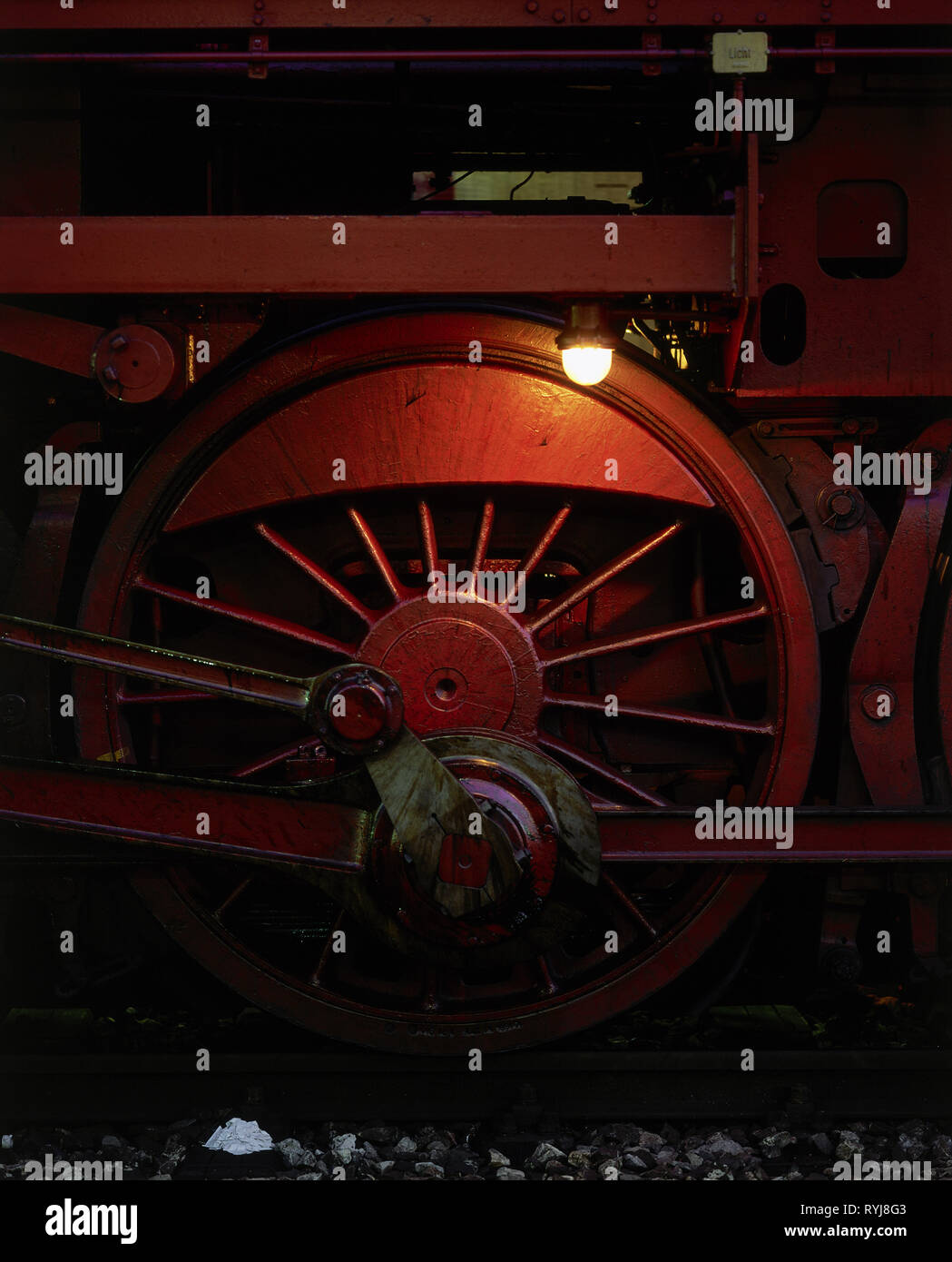 Trasporti / trasporto, ferrovia, la ruota motrice del DB museum - locomotiva a vapore 23 105, Additional-Rights-Clearance-Info-Not-Available Foto Stock