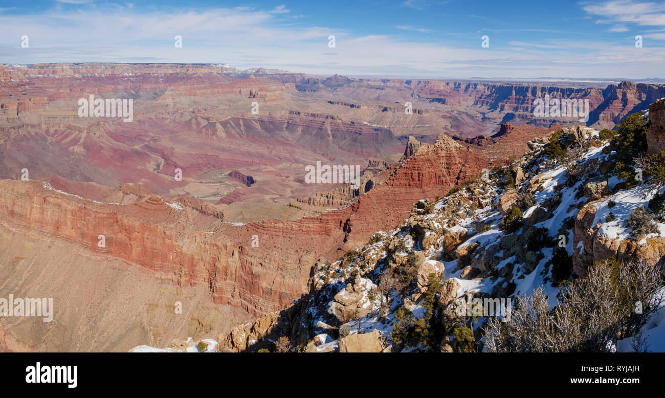 Una vista panoramica da Lipan Point per il nord-est del Grand Canyon. Inclinate il Grand Canyon e il supergruppo di grande Unconformity visibile. Foto Stock
