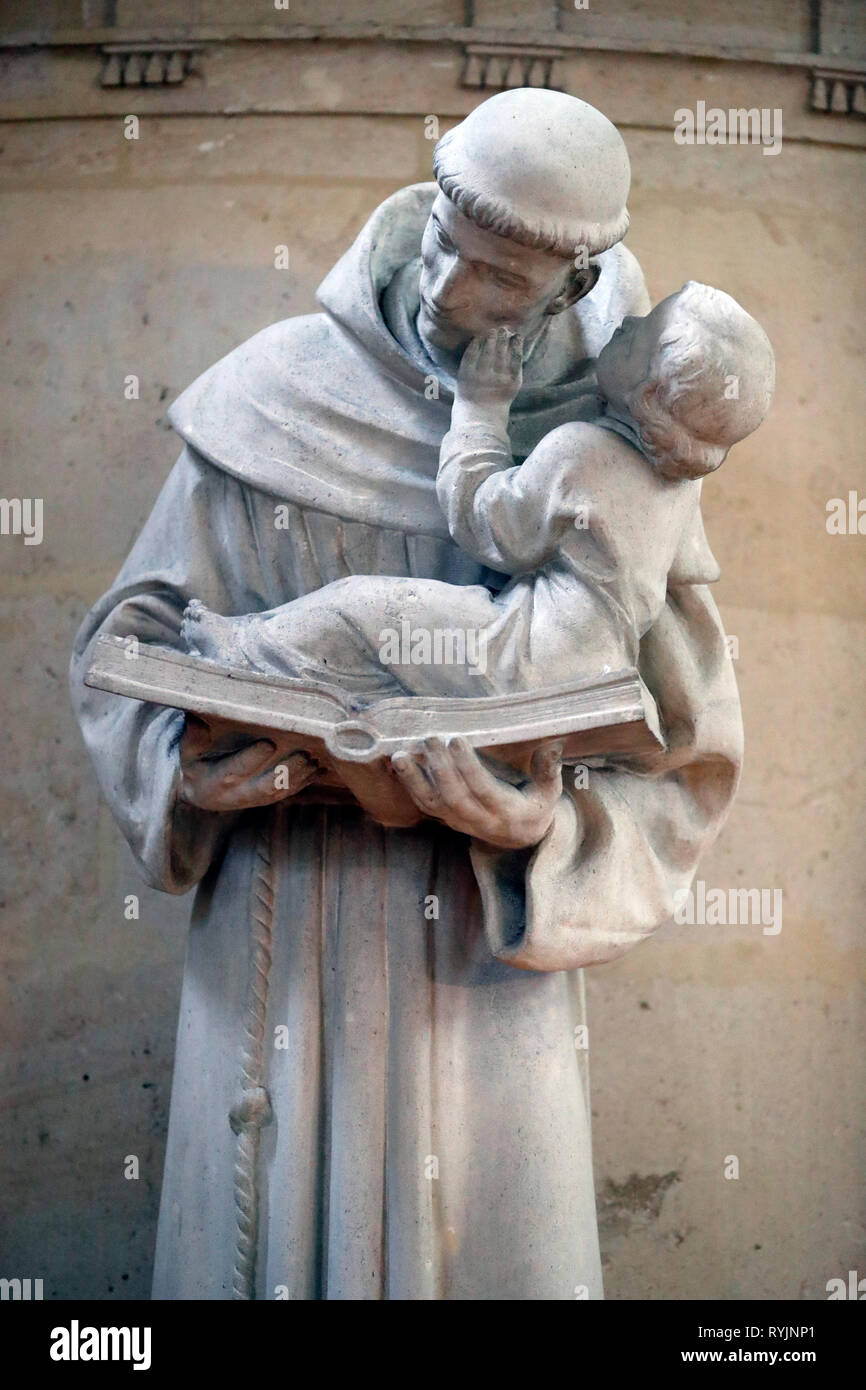 Saint Etienne du Mont chiesa. Antonio da Padova con il Bambino Gesù. Statua. Parigi. La Francia. Foto Stock