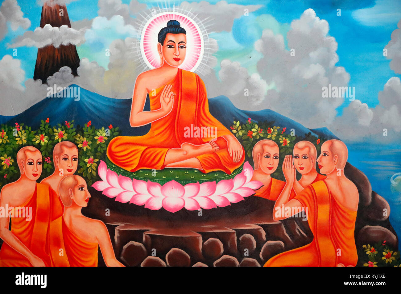 La vita del Buddha, Siddharta Gautama. Il Buddha con discepoli insegnando. Soc Po Lok tempio buddista. Chau Doc. Il Vietnam. Foto Stock