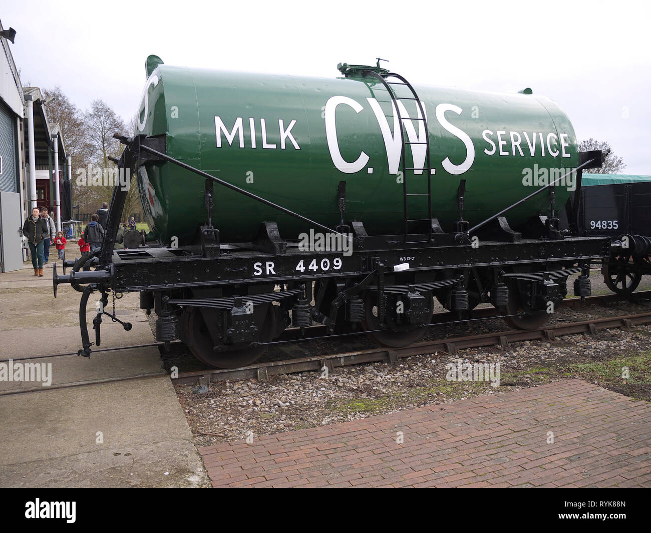 Latte C.W.S. tanker, Didcot railway centre Foto Stock