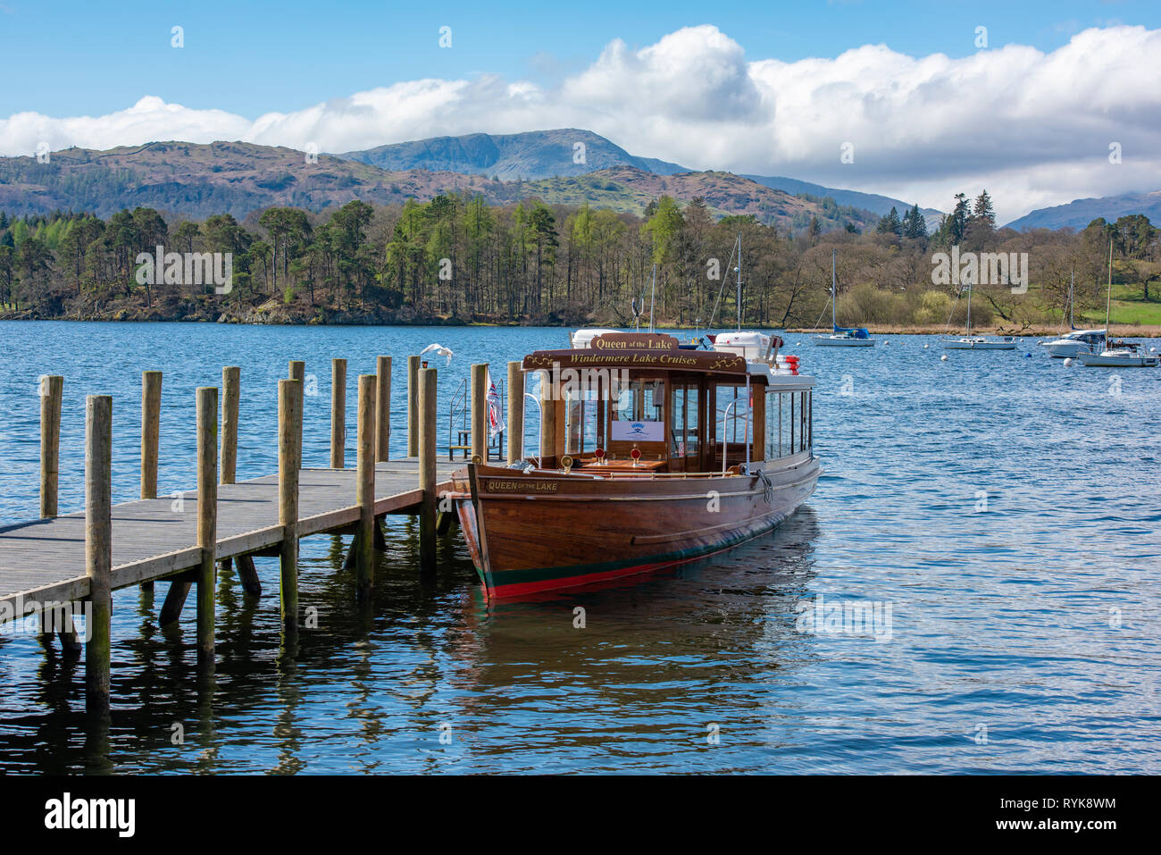 Regina del lago Lago di legno cruiser sul Lago di Windermere, ambleside, cumbria, Lake District, UK. Foto Stock