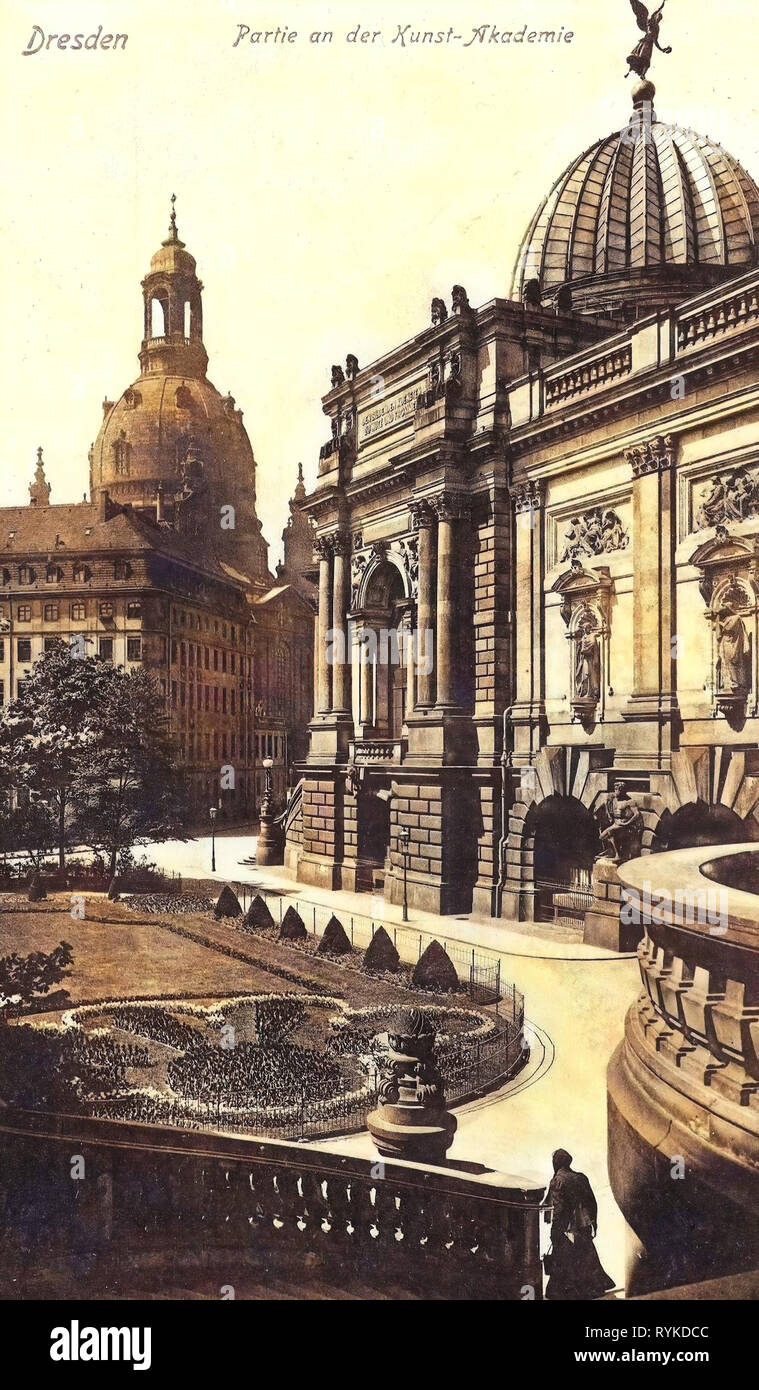 Esterno della Frauenkirche di Dresda, Kunsthalle Lipsius-Bau im, Coselpalais, scalinata esterna in Sassonia, Fama (Kunstakademie Dresden), facciata Orientale (Kunstakademie Dresden), Georg-Treu-Platz, 1915, Partie an der Kunstakademie, Germania Foto Stock