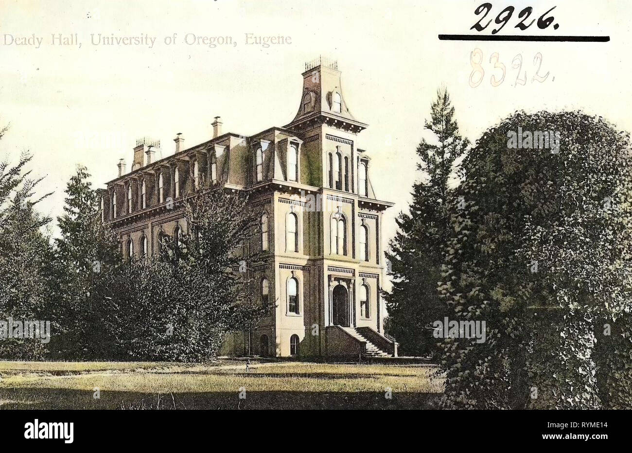 Università e collegi in Oregon, edifici di Eugene, Oregon, 1906, Eugene, Ore., Deady Hall, University of Oregon, Stati Uniti d'America Foto Stock
