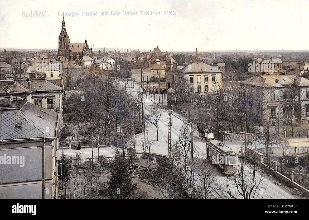 Strade in Serkowitz, Lößnitzbahn a Radebeul, Villa Dr.-Schmincke-Allee 8 (Radebeul), Lutherkirche (Radebeul), 1907, Landkreis Meißen, Villa Ernst Berthold, Meißner Straße (Serkowitz) di Radebeul, Leipziger Straße mit Ecke Kaiser Friedrich Allee, Germania Foto Stock