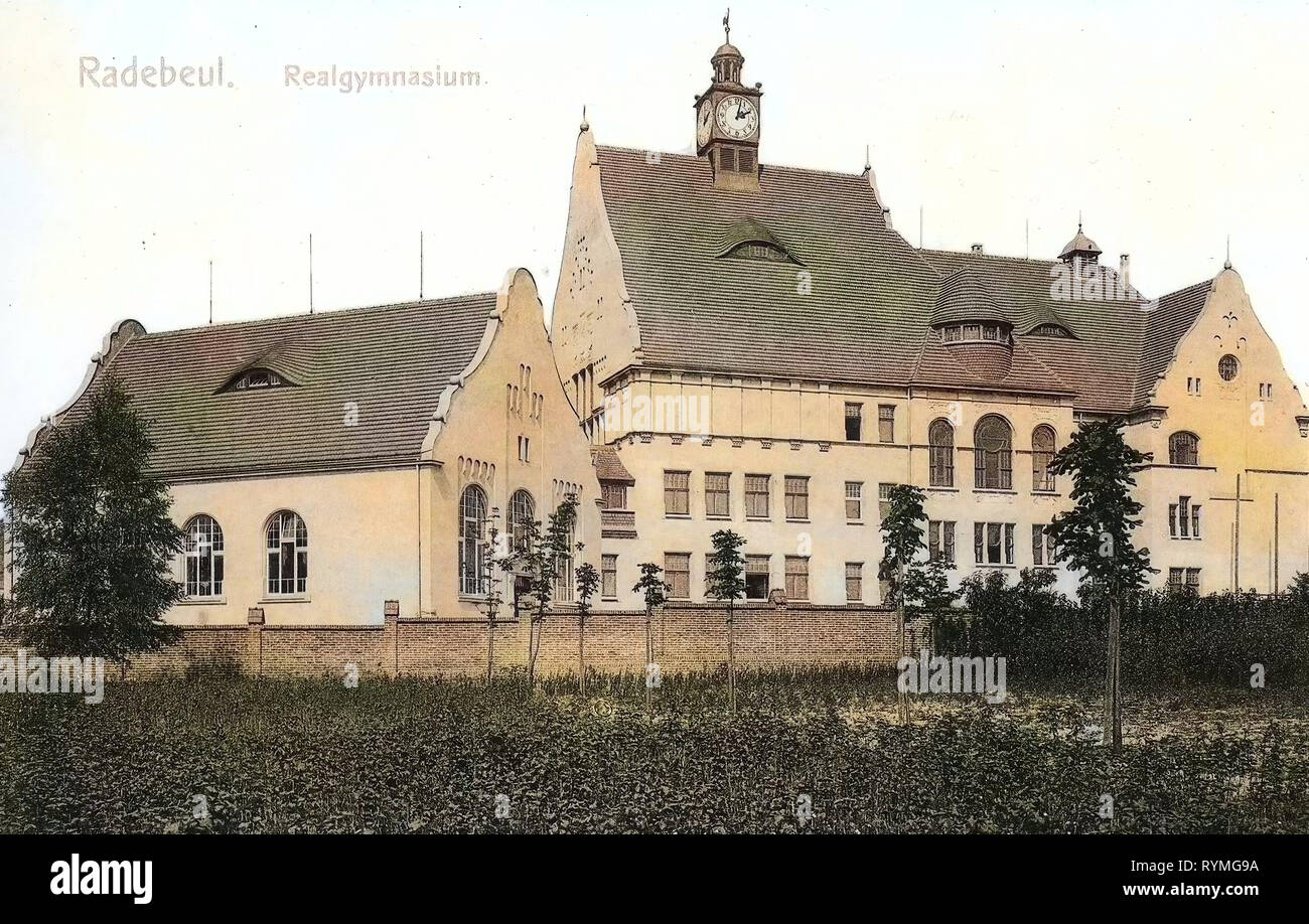 Steinbachhaus Radebeul, orologi a Radebeul, tempo 14:02, 1907, Landkreis Meißen Radebeul, Realgymnasium, Germania Foto Stock