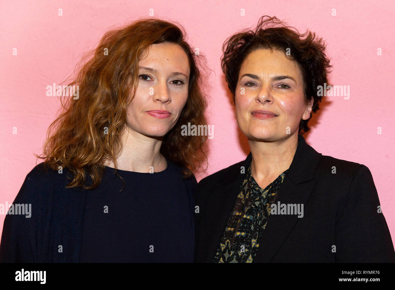 Christine Repond und Barbara Auer bei der Premiere Film Vakuum, Schauspiel Köln, Köln, 13.03.2019 Foto Stock