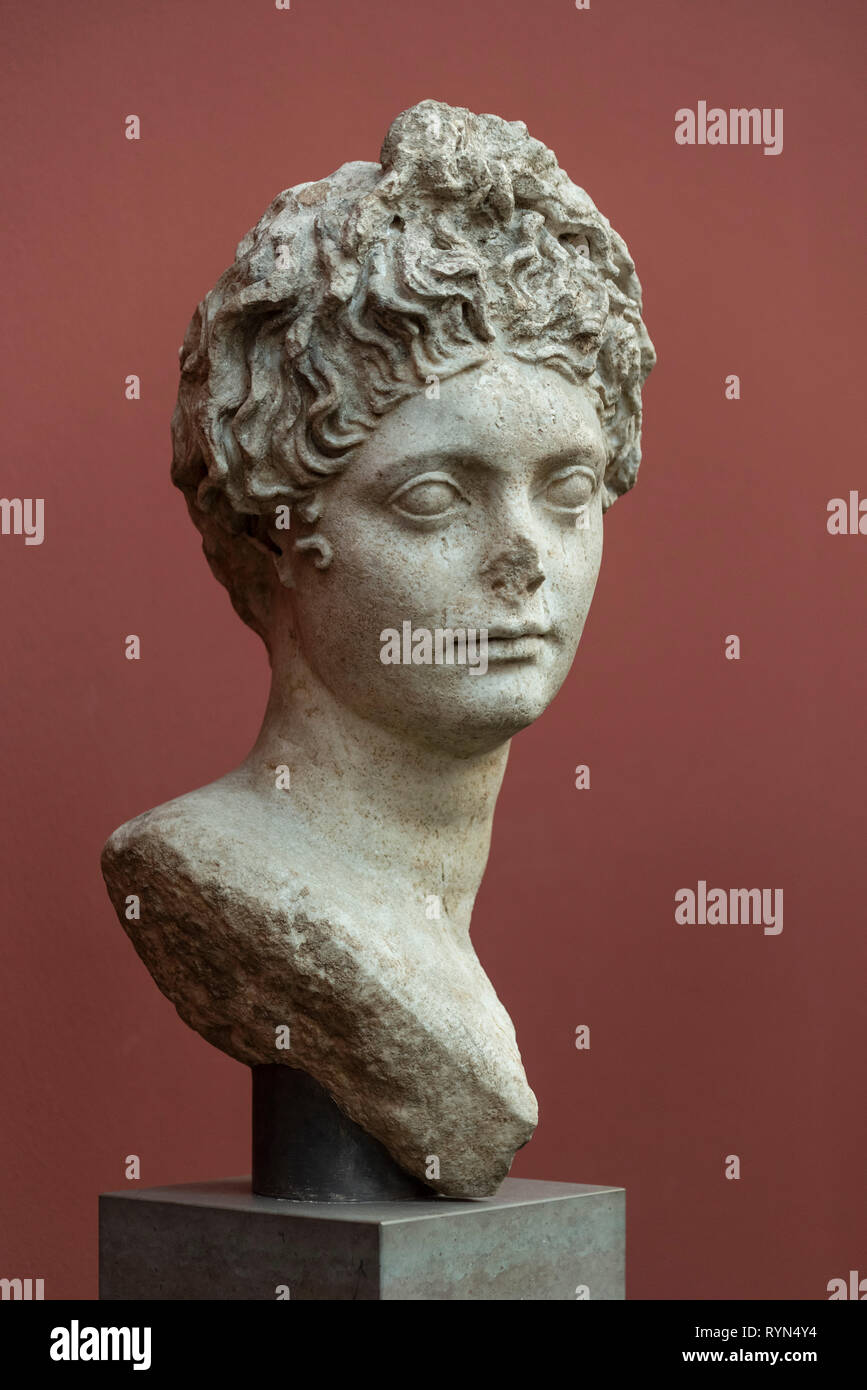 Copenhagen. La Danimarca. Busto di Julia Flavia, figlia dell'Imperatore Tito, Ny Carlsberg Glyptotek. Julia Flavia (64 D.C. - 91 AD). Foto Stock