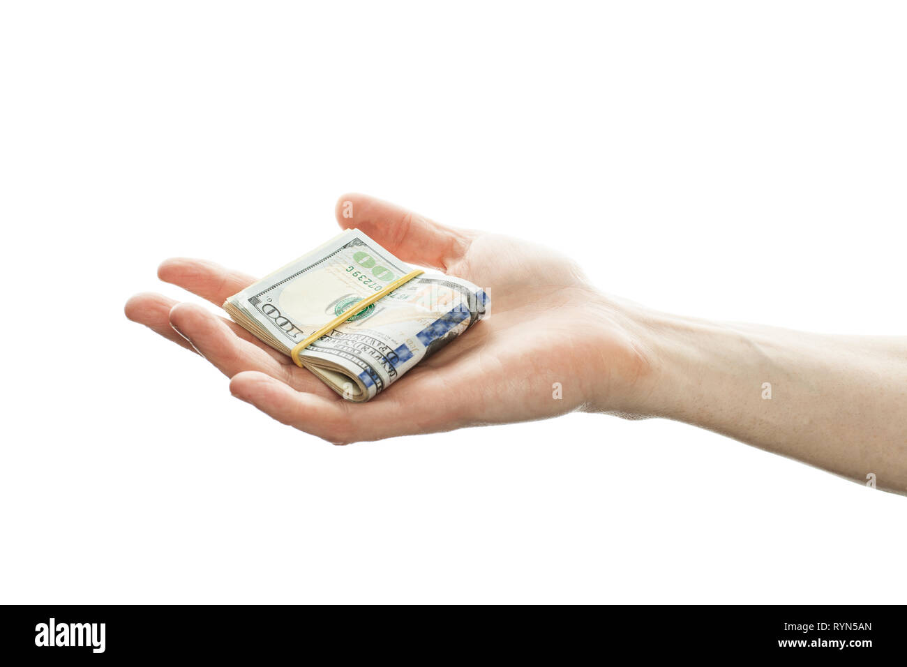 La strategia di investimento Concetto con dollari americani di denaro contante in mano maschio isolato su sfondo bianco. Ci finanziaria le fatture del dollaro Foto Stock