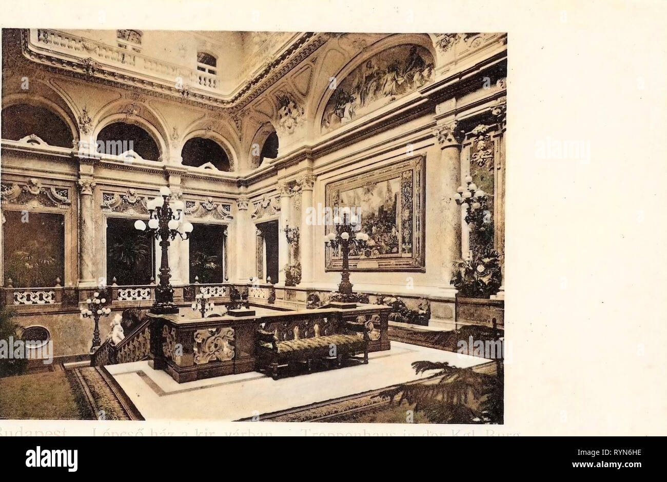 Scale, interni di Buda Royal Palace, scale interne a Budapest, 1905, Budapest, Treppenhaus in der königlichen Burg, Ungheria Foto Stock
