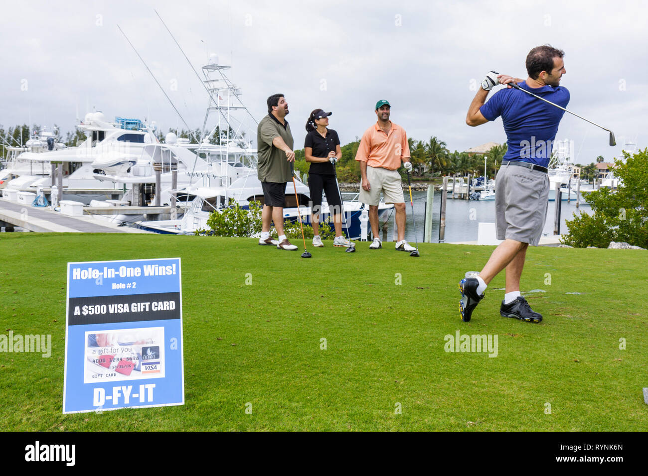 Miami Florida, Coral Gables, Deering Bay Water Yacht and Country Club, Drug Free Youth in Town, DFYIT club, Golf Classic Tournament, campo da golf, beneficenza, divertimento Foto Stock