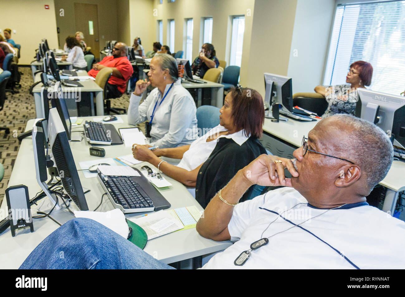 Florida DAVIE,Nova Southeastern University,Alvin Sherman Library,campus,istruzione superiore,scuola,scoprire le vostre radici,genealogia africana,lezione,classroo Foto Stock