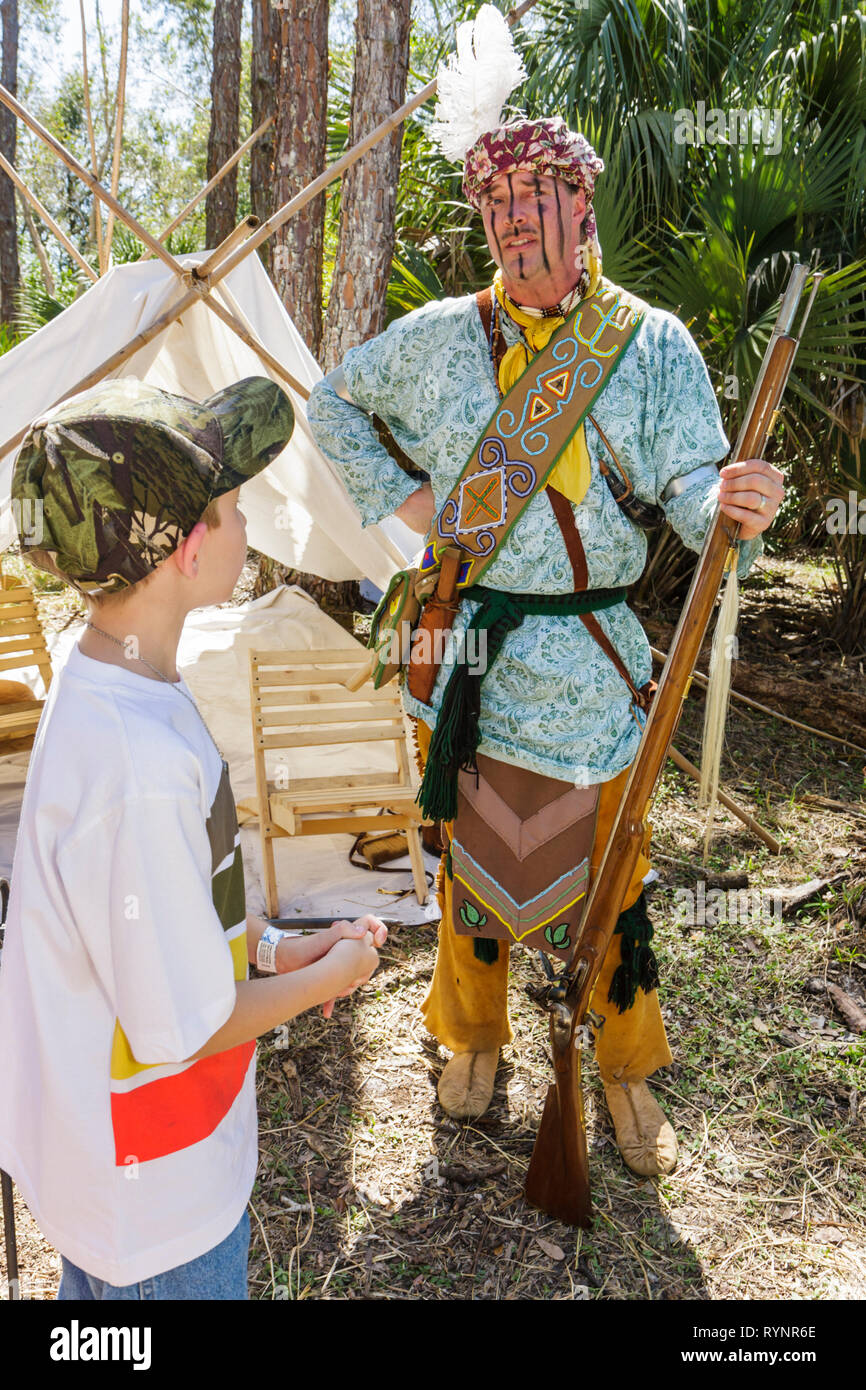 Florida Hendry County, Big Cypress, Seminole Indian Reservation, Billie Swamp Safari, nativi americani Indiani popoli, tribù, Big Cypress Shootout Foto Stock