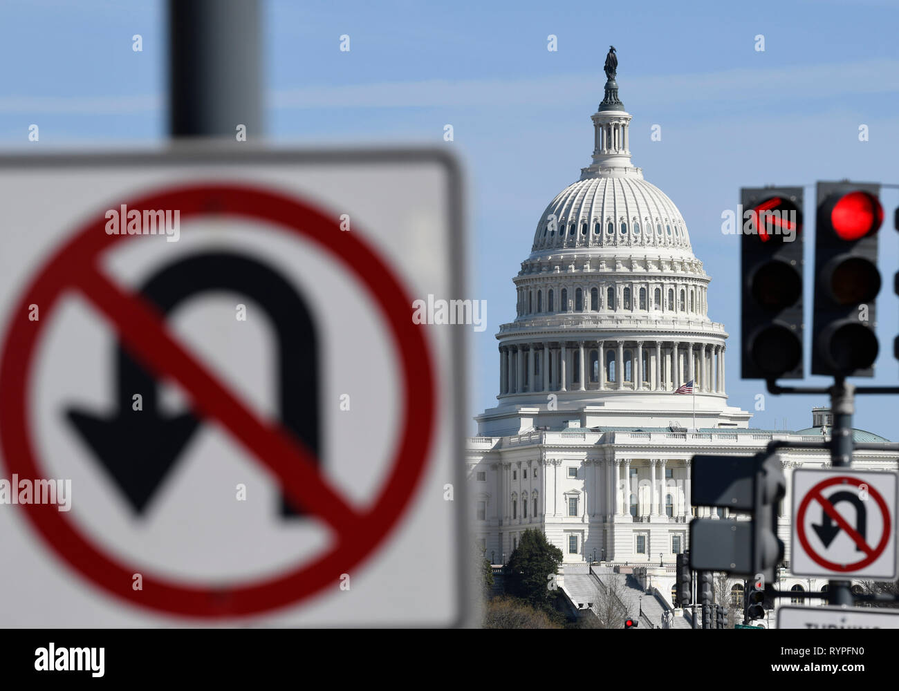 Washington, Stati Uniti d'America. Xiv Mar, 2019. Il Campidoglio è visto in Washington, DC, Stati Uniti, il 14 marzo 2019. Gli Stati Uniti Senato giovedì 59-41 ha votato a favore del blocco dell'Presidente Donald Trump la dichiarazione di un'emergenza nazionale presso il confine meridionale. Credito: Liu Jie/Xinhua/Alamy Live News Foto Stock