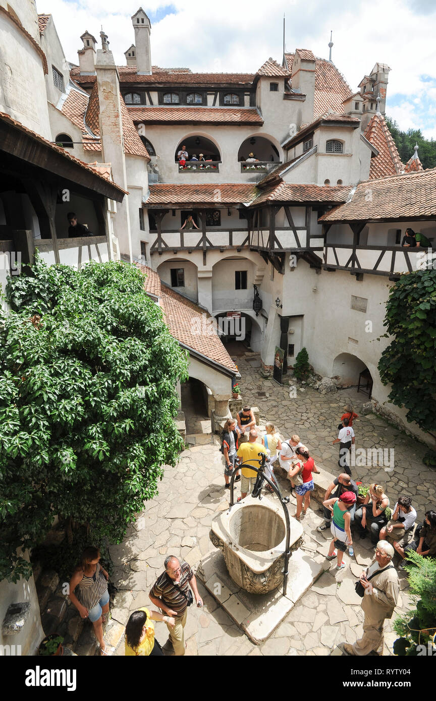 Crusca di gotico Castello di Bran, Romania. 20 luglio 2009, costruita nel XIII secolo e ricostruita nel XV secolo chiamato Castello di Dracula collegato con Vlad I Foto Stock
