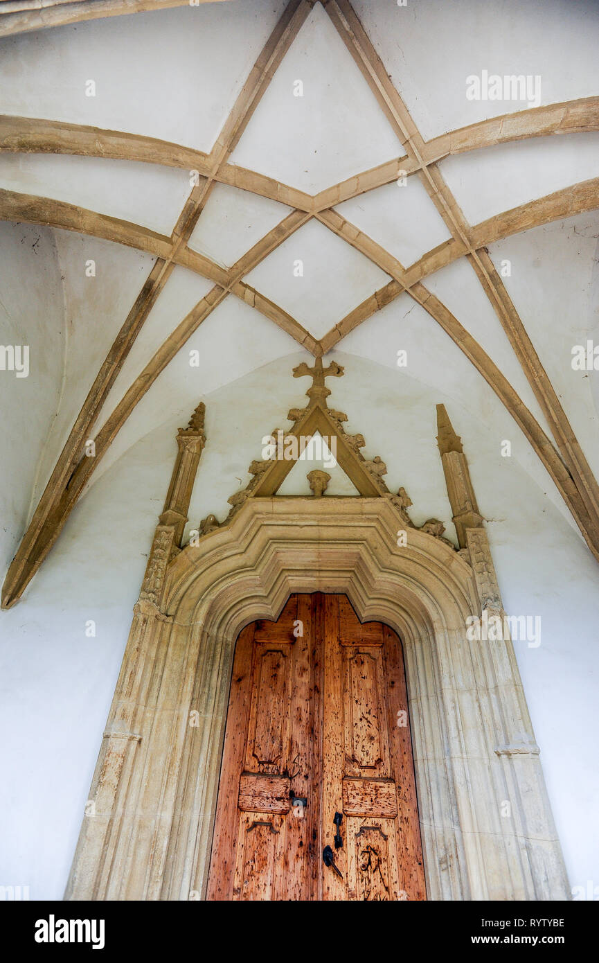 Gothic Biserica din Deal (Chiesa sulla collina) sulla collina School di Cetatea Sighisoara (fortificato centro storico di Sighisoara) costruita nel XII secolo b Foto Stock