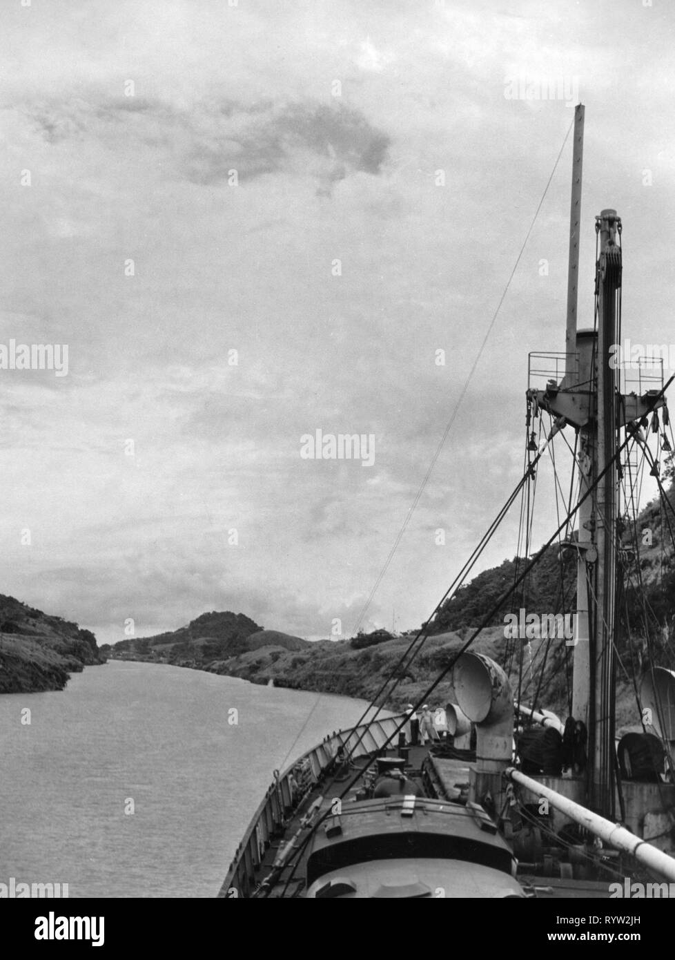 Geografia / viaggi, Panama, traffico / trasporto, navigazione sul Canale di Panama, nave è passata canal, 1958, Additional-Rights-Clearance-Info-Not-Available Foto Stock