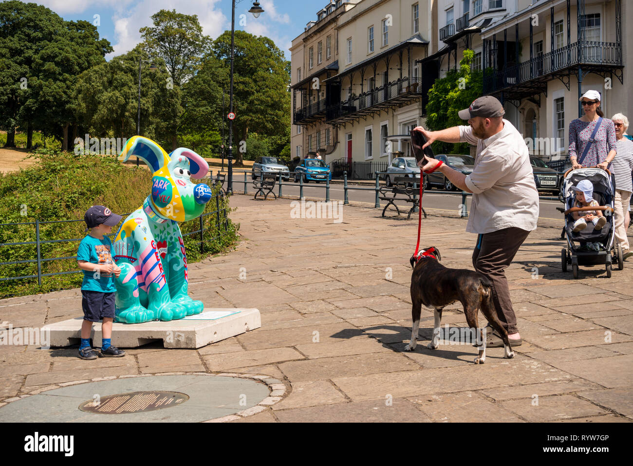 Gromit Unleashed 2, azzerando i soldi per Bristol Royal Hospital per bambini, Bristol, Regno Unito Foto Stock