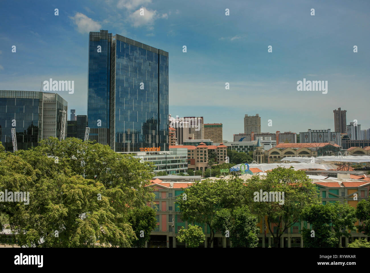 Panorama verso il Clarke Quay da Fort Canning Park, Singapore Foto Stock