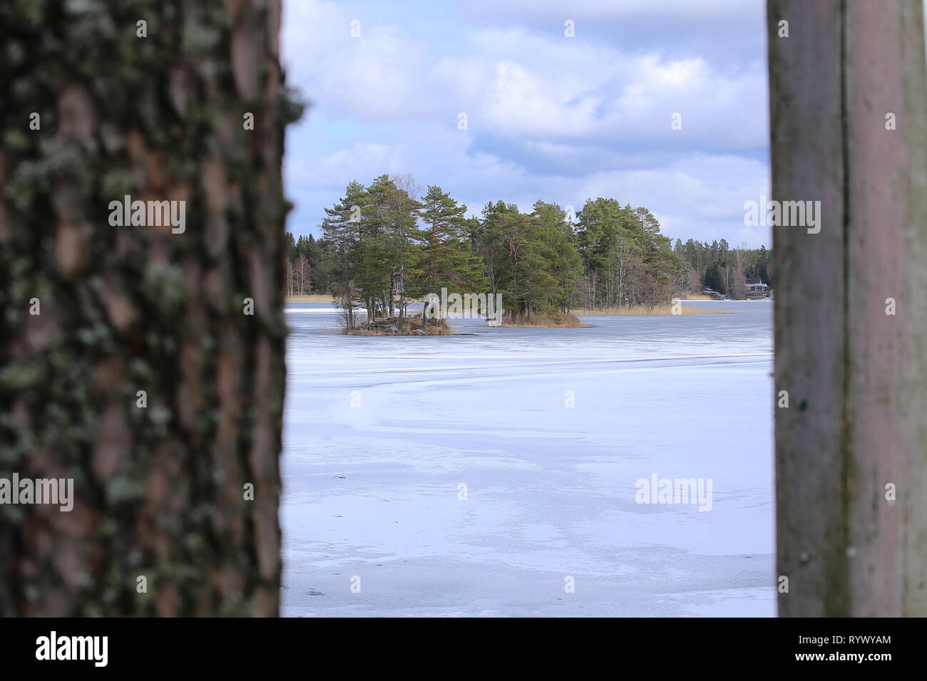 Tre isole Lovssjon in Jonkopings lan in Svezia. Foto Stock