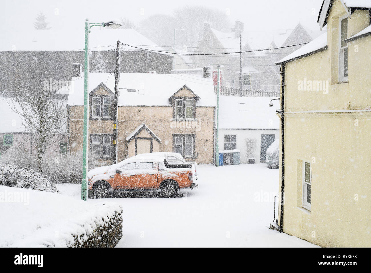 Villaggio Leadhills nelle prime ore del mattino la neve. Scotlands secondo villaggio più alto. South Lanarkshire, Scozia Foto Stock