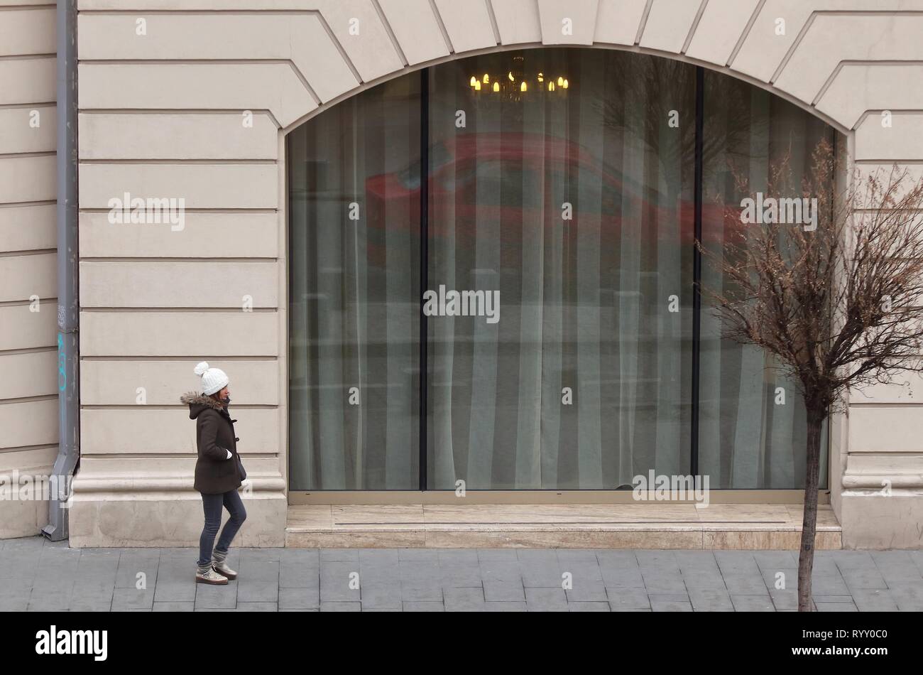 Bucarest, Romania - Febbraio 07, 2019: Grand Hotel Continental si trova sul Viale della Vittoria a Bucarest, in Romania. Foto Stock