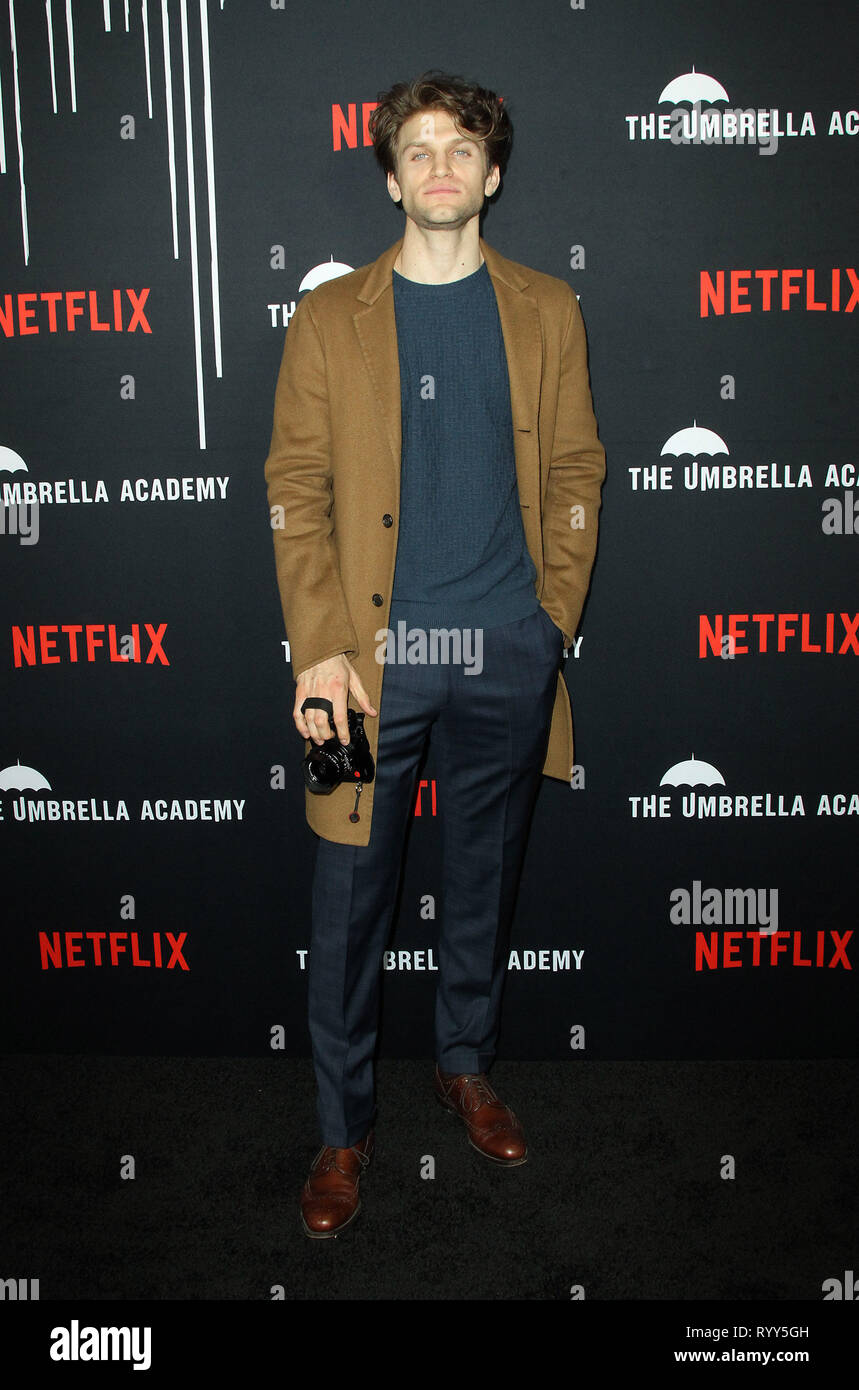 Premiere di Netflix 'l'Ombrello Academy' stagione 1 tenuto presso la ArcLight Hollywood - Arrivi con: Keegan Allen dove: Los Angeles, California, Stati Uniti quando: 12 Feb 2019 Credit: Adriana M. Barraza/WENN.com Foto Stock