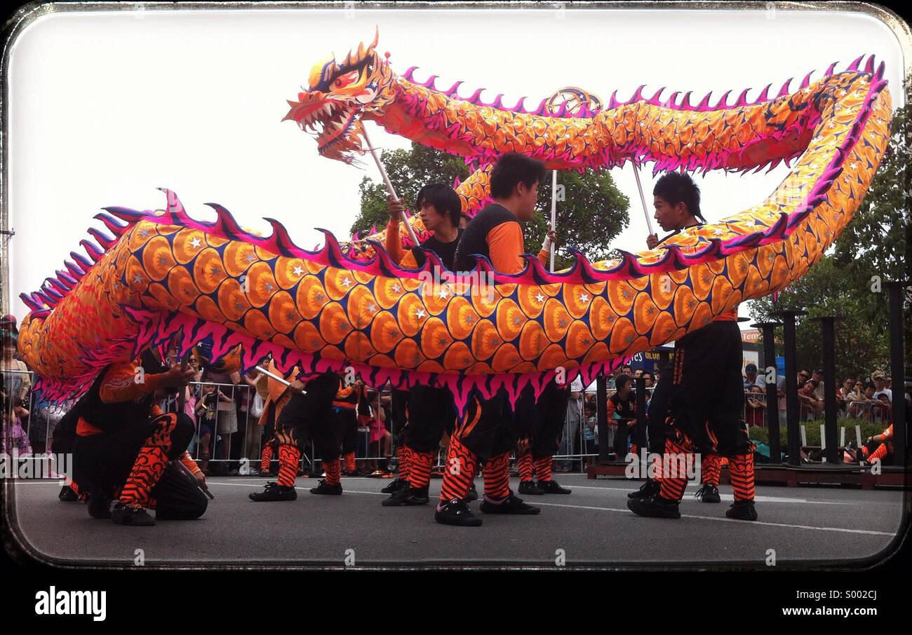 Anno Nuovo Cinese dragon dance, Melbourne, Australia. Foto Stock