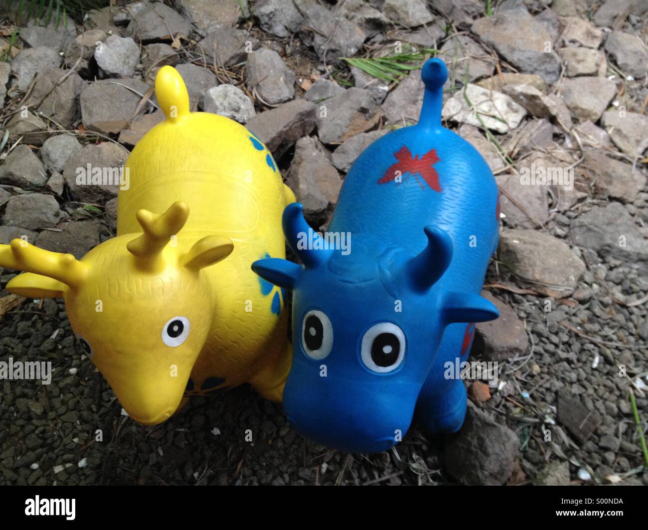 Animali di plastica - Immagine stock catturata con smartphone
