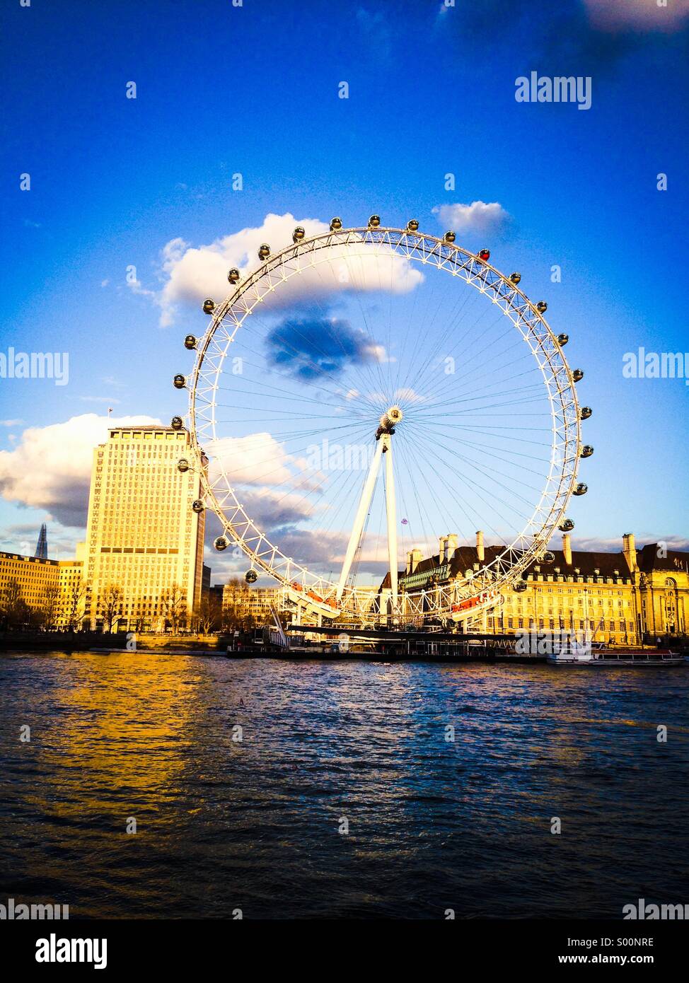Il Millennium Wheel,Londra,Inghilterra - Immagine stock catturata con smartphone