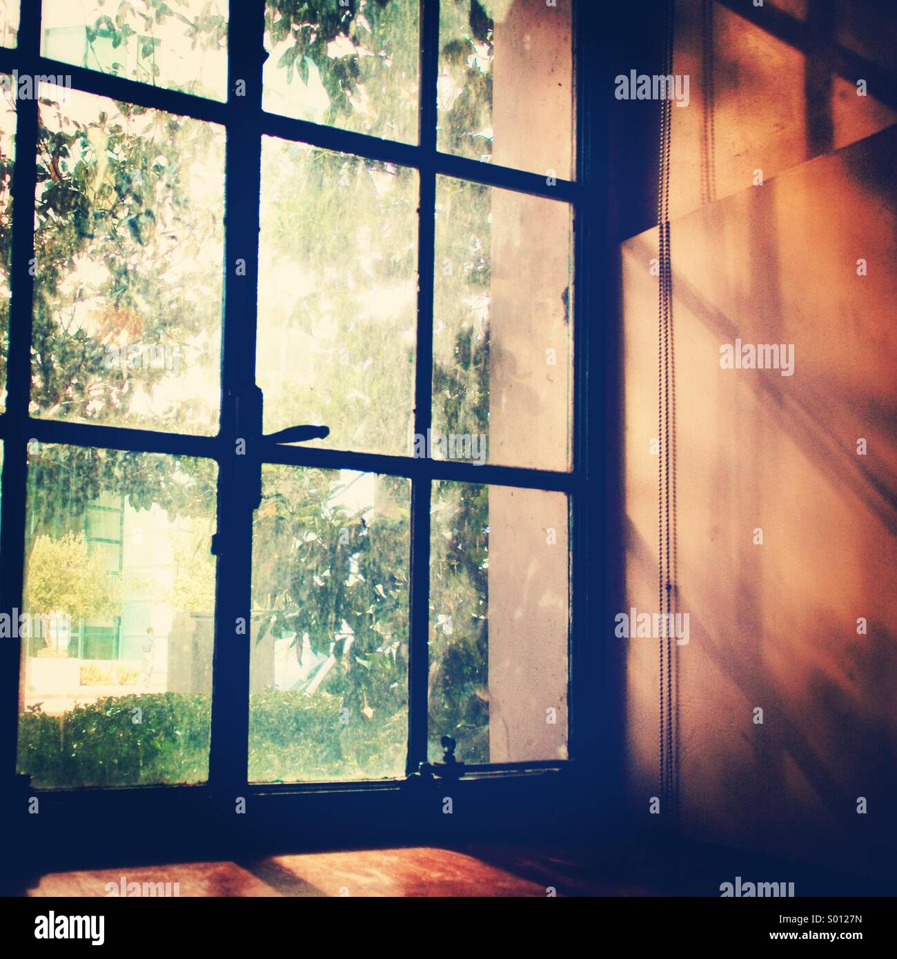 Una splendida finestra luce. Foto Stock