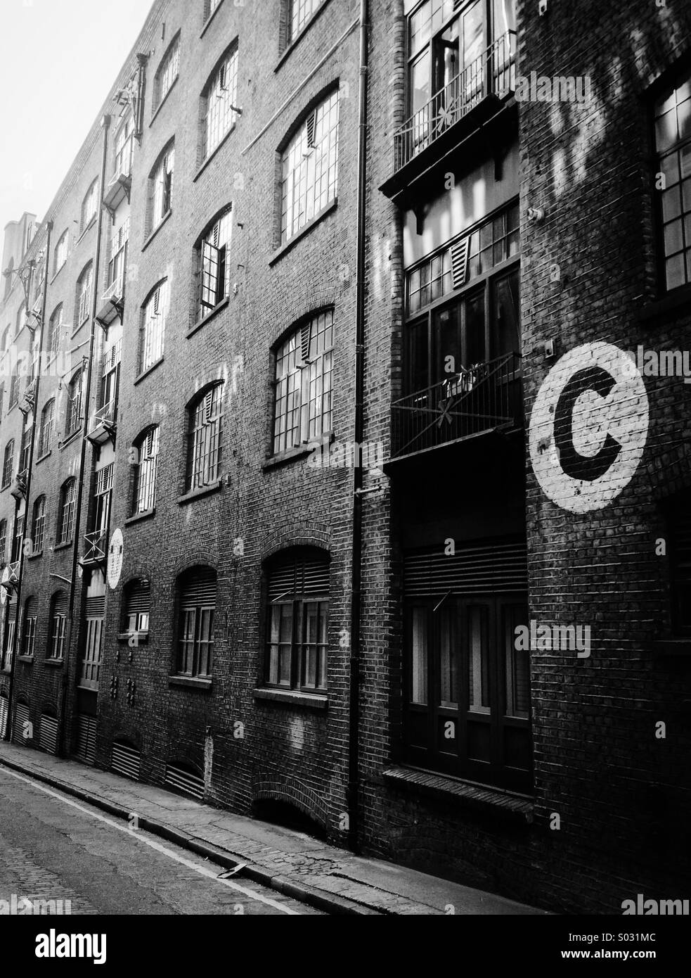 Victorian London docklands warehouse, ora appartamenti Foto Stock