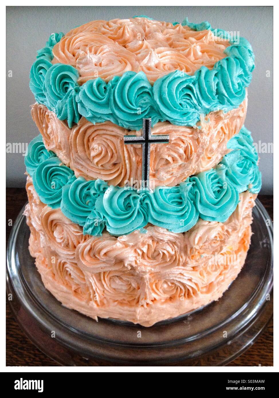 Communion cake immagini e fotografie stock ad alta risoluzione - Alamy