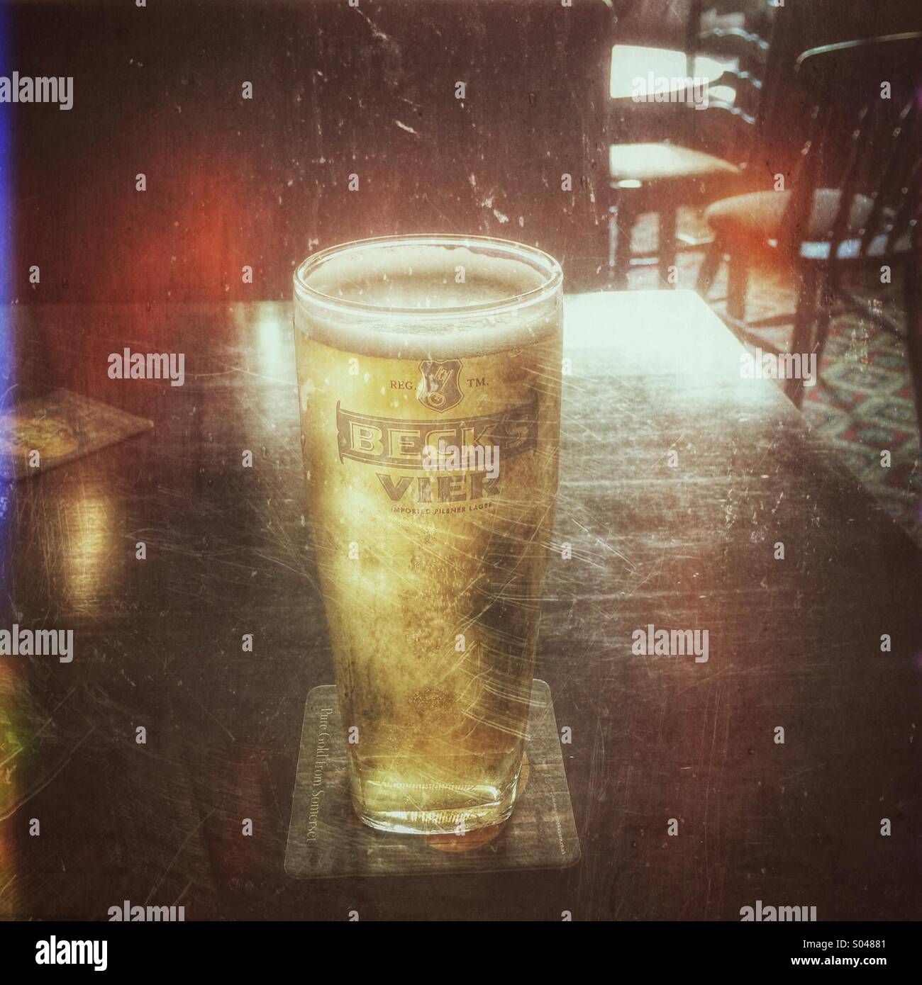 La birra lager pinta di birra in vetro Foto Stock