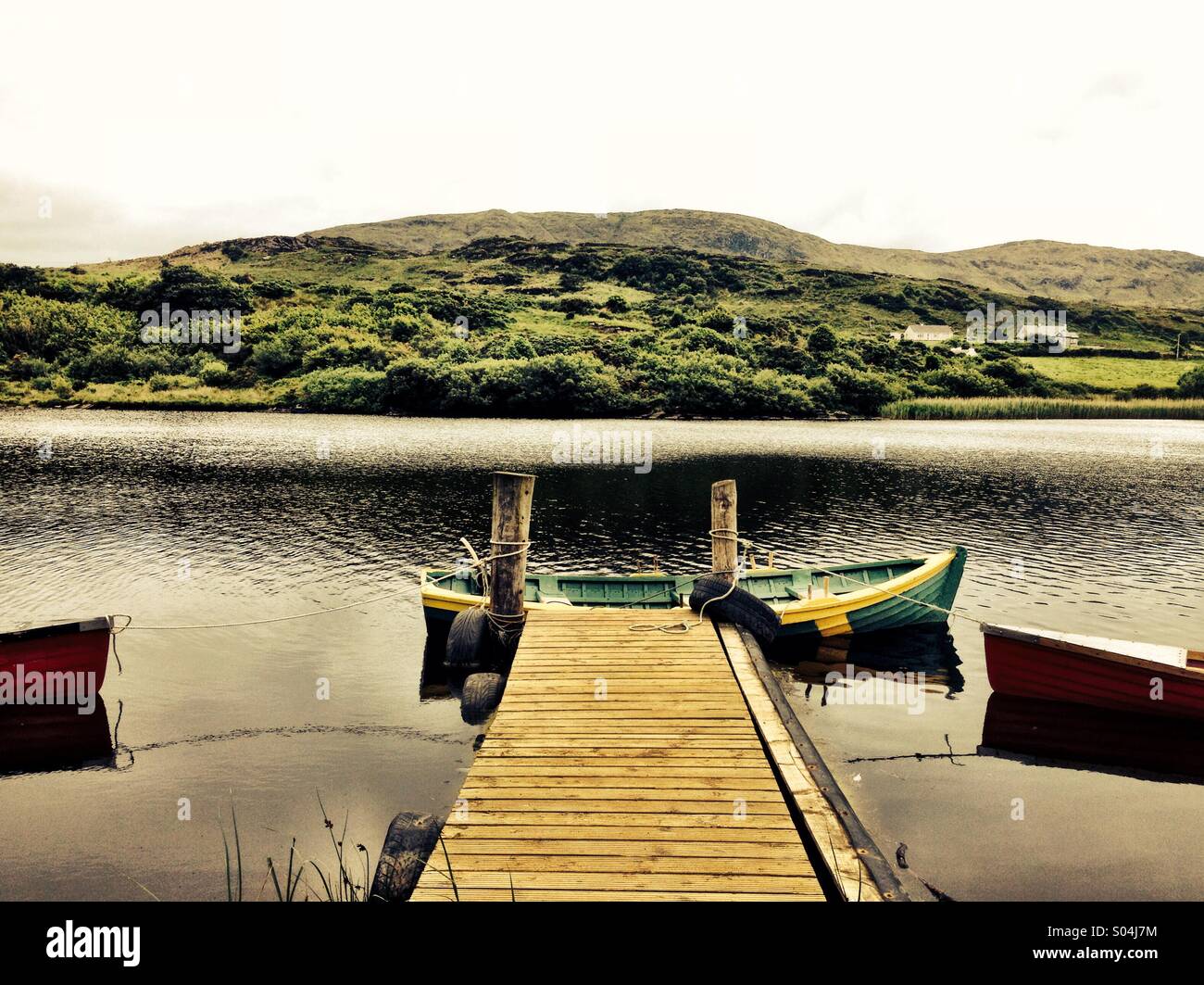 Barche sul lago - Immagine stock catturata con smartphone